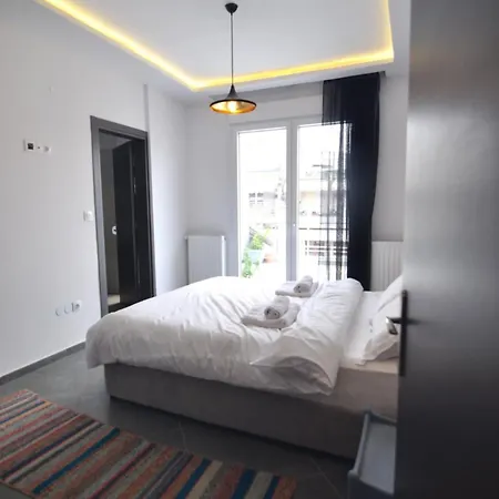 Zennova #81 Papazoli Str * Thessalonique